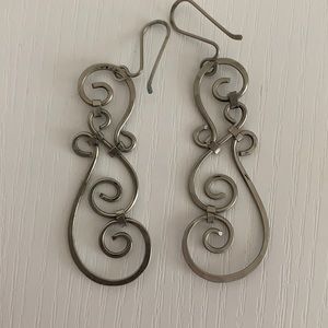 Dangling silver Earrings from South America